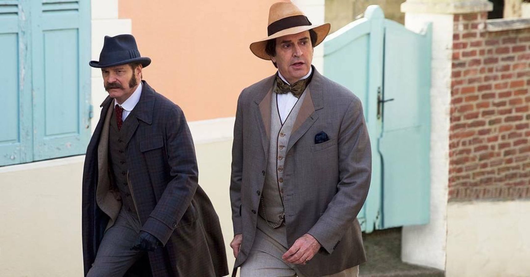 Colin Firth y Rupert Everett en La importancia de llamarse Oscar Wilde (2018) (Maze Pictures)