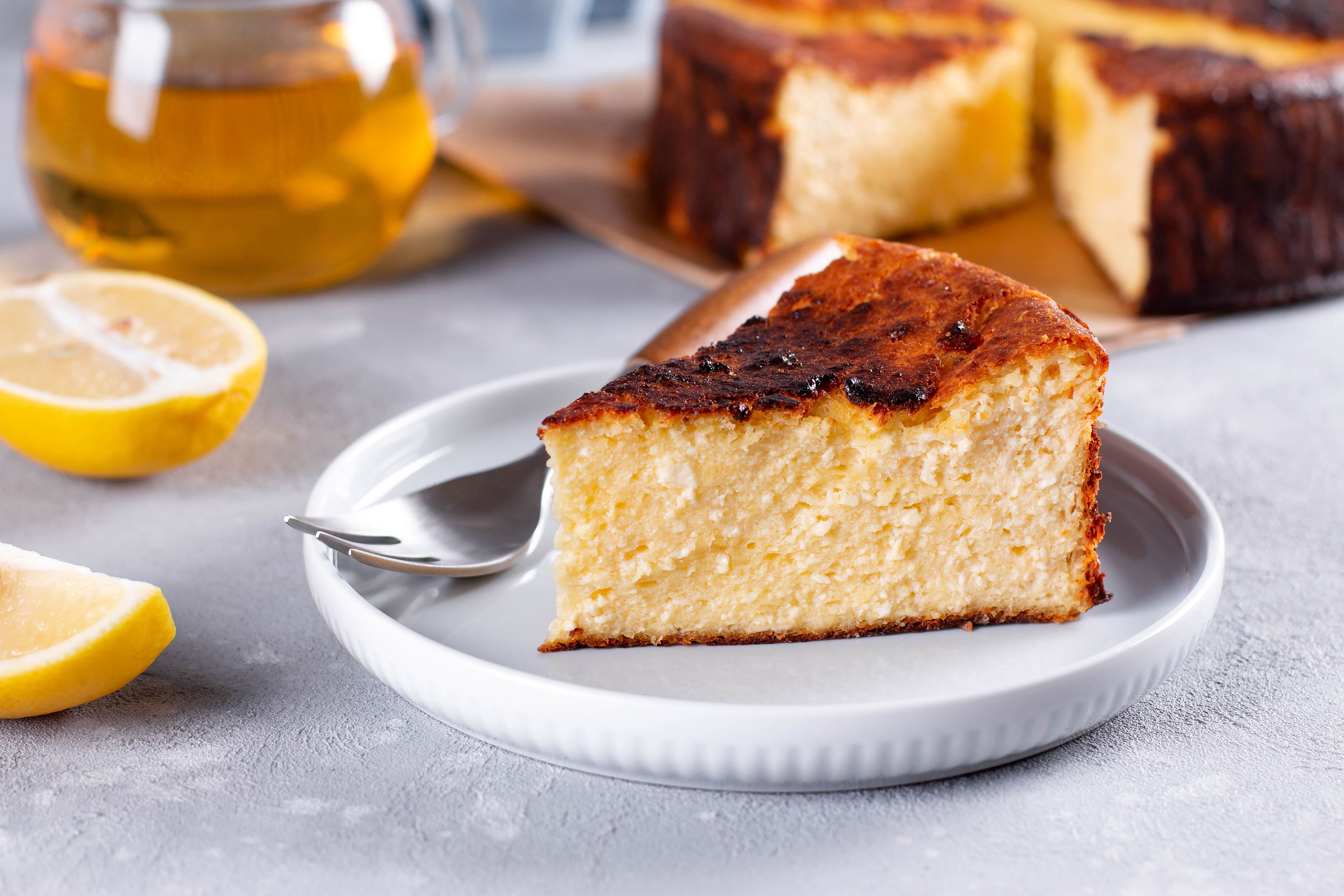 Las dos tartas de queso más famosas de España