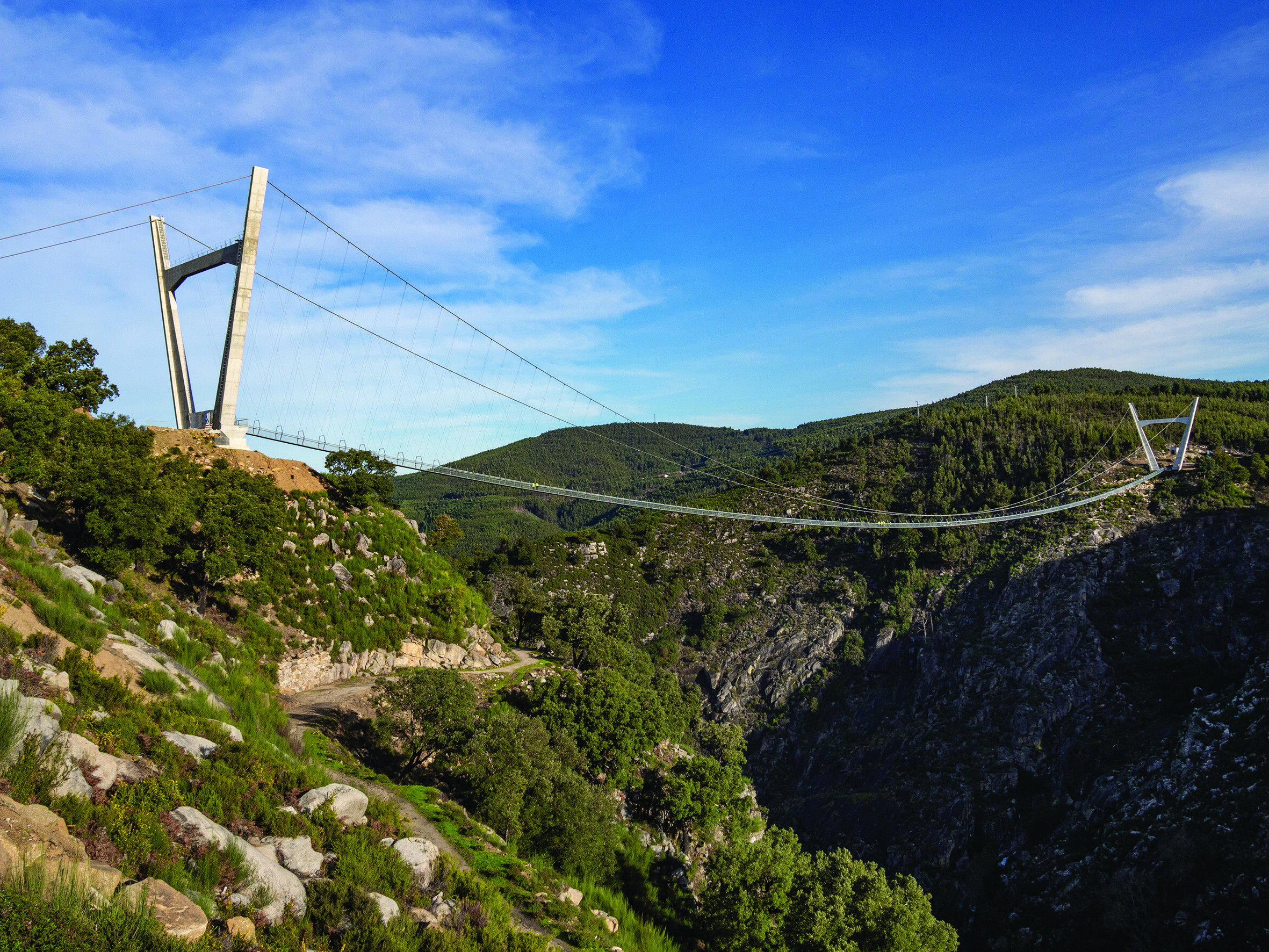 El puente colgante más largo del mundo está en Portugal Foto: Itecons