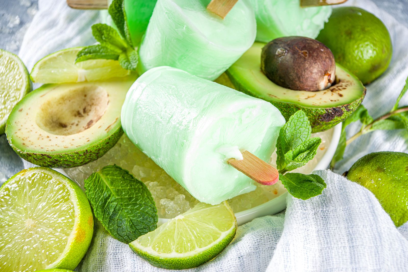 Prepara tu propio helado de aguacate