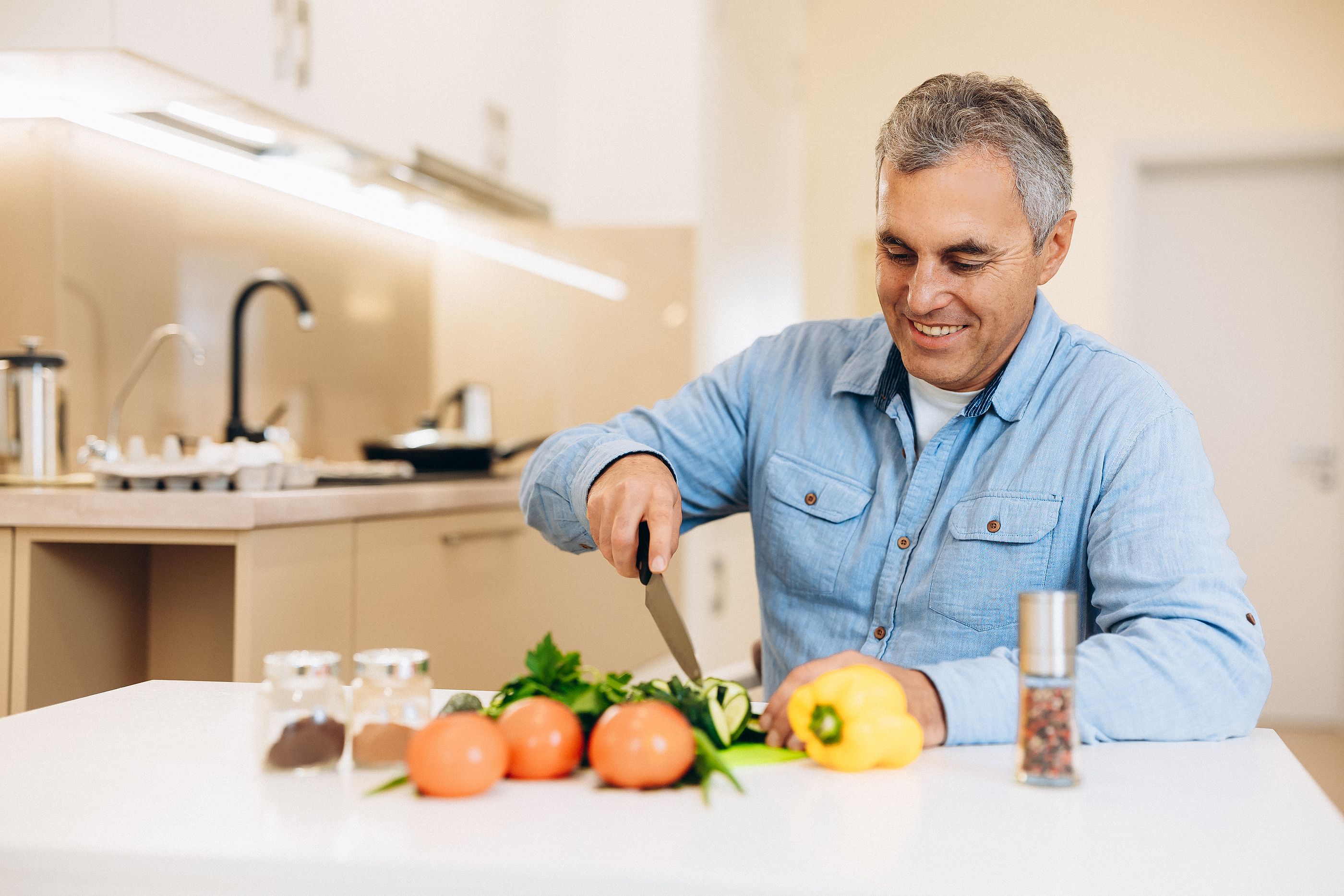 Del plato al cerebro: ¿Puede la dieta prevenir el alzhéimer?