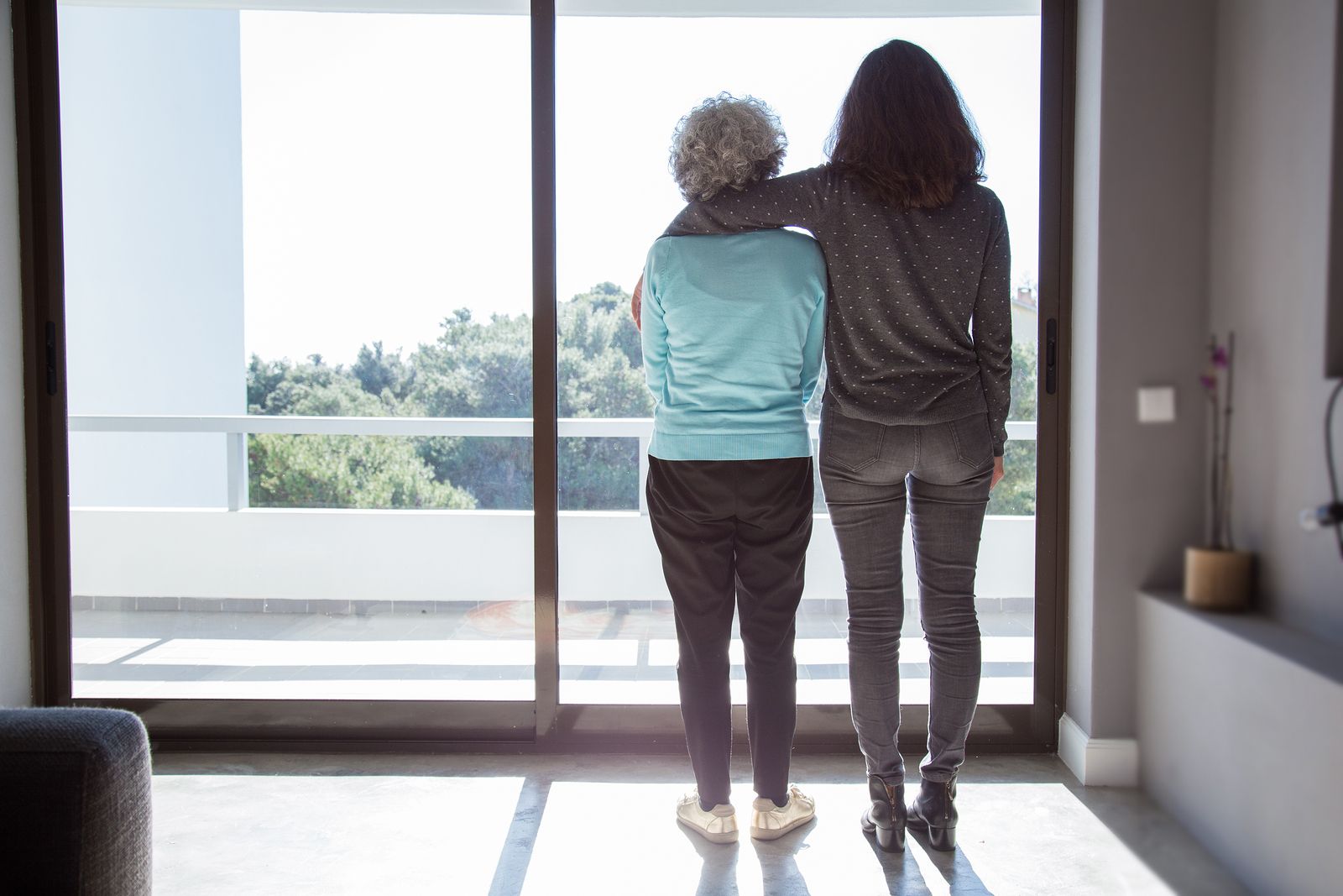 Mujer vive 99 años con órganos en otro lado del cuerpo (bigstock)