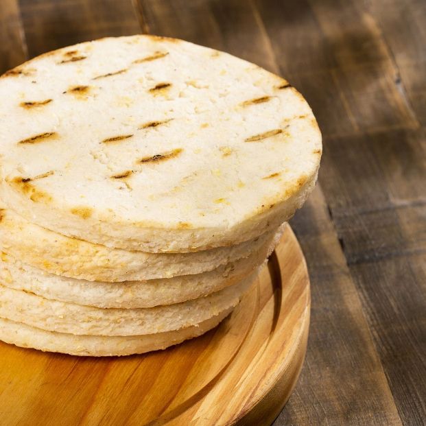 Te contamos cómo preparar unas arepas