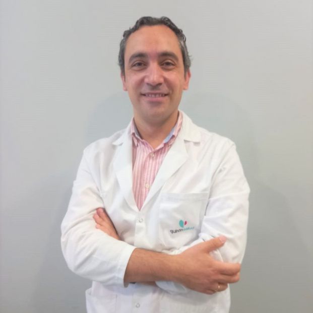 Doctor Juan María Vázquez Morón, miembro del Servicio de Aparato Digestivo del Hospital Quirónsalud Huelva. 