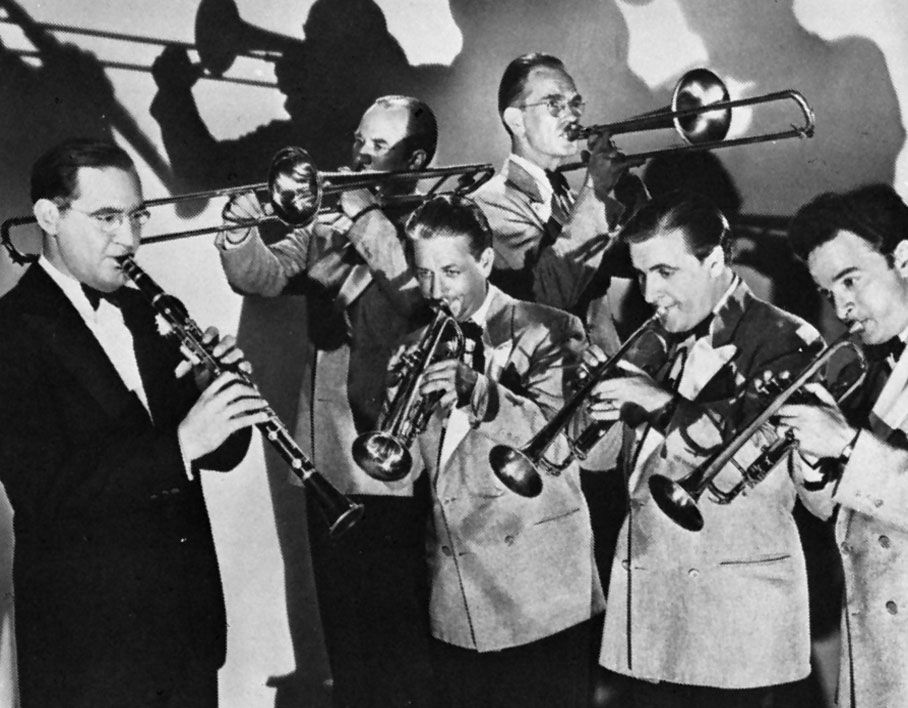 Se cumplen 35 años desde que nos dejó  Benny Goodman, el indiscutible “Rey del Swing”. Foto: Benny Goodman y su orquesta en 1938. Captura de pantalla YouTube