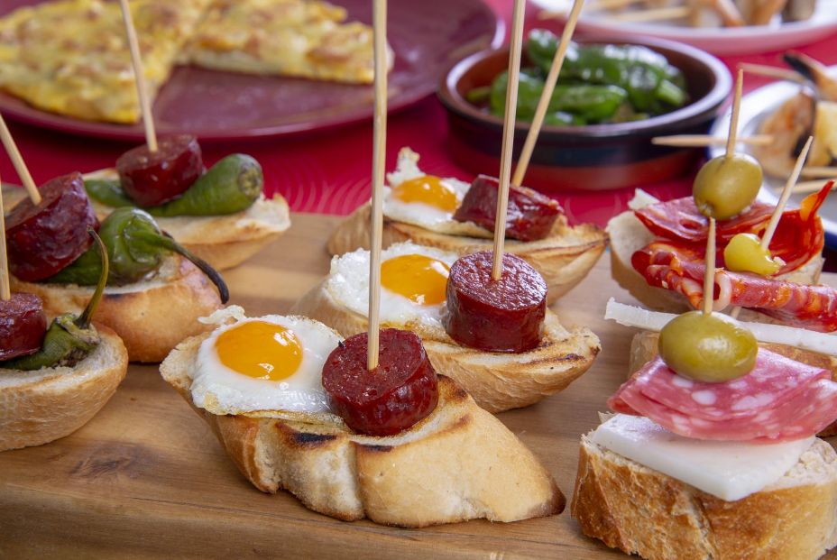 Recetas con huevos de codorniz: pinchos