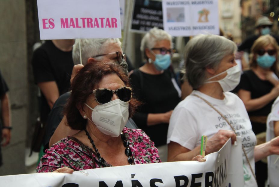 Manifestación familiares residencias de mayores Pladigmare