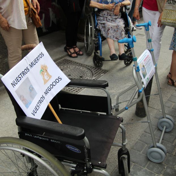 Manifestación familiares residencias de mayores Pladigmare