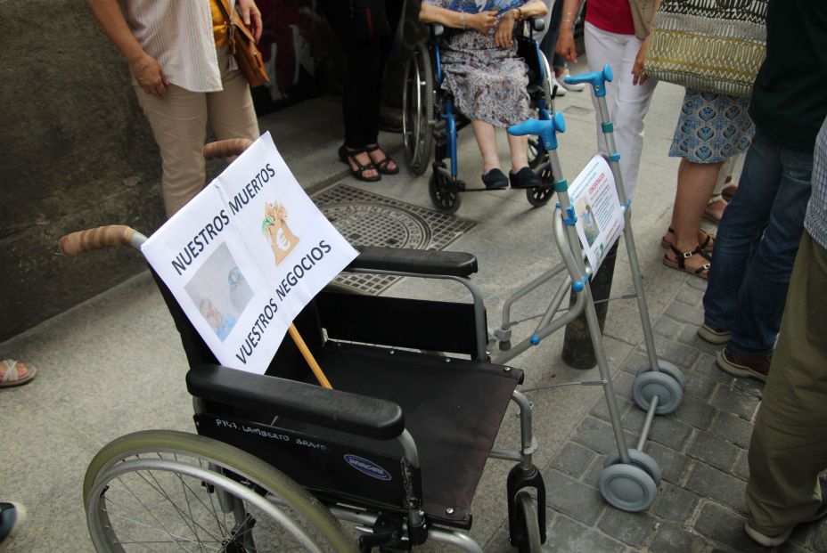 Manifestación familiares residencias de mayores Pladigmare