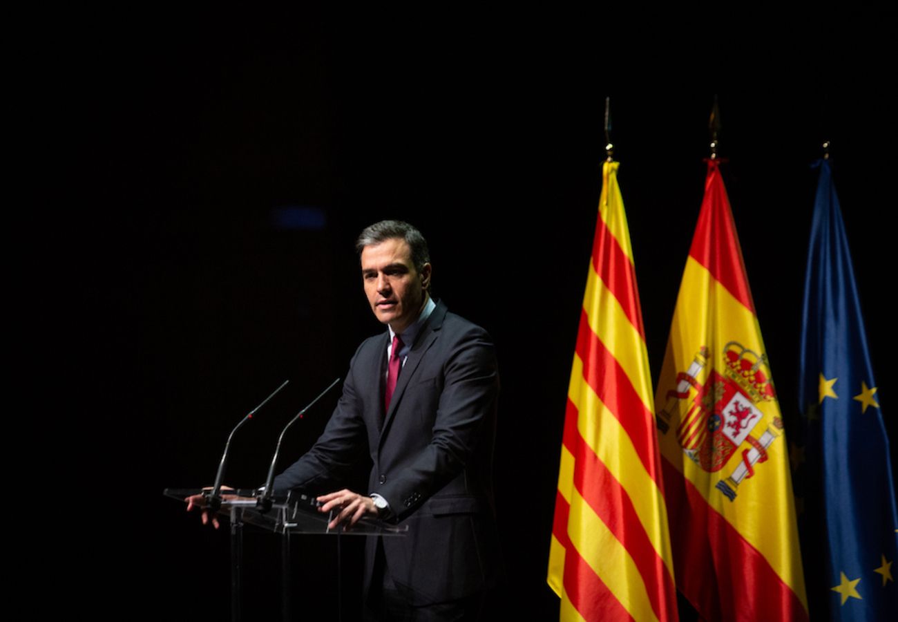 Sánchez anuncia que mañana aprobará los indultos entre abucheos. Foto: Europa Press