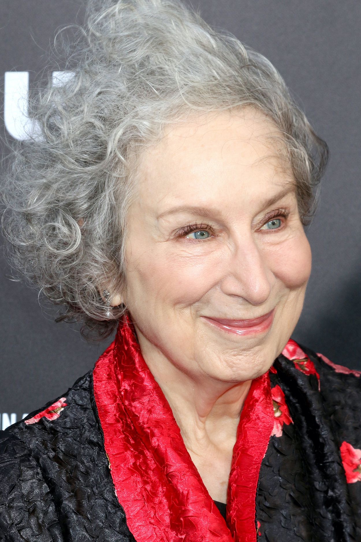 Margaret Atwood, autora de ‘El cuento de la criada’, publica una nueva novela apocalíptica