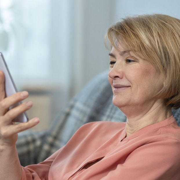 Desarrollan una App para que familiares de pacientes en urgencias sigan en tiempo real su evolución  (Foto Bigstock) 2