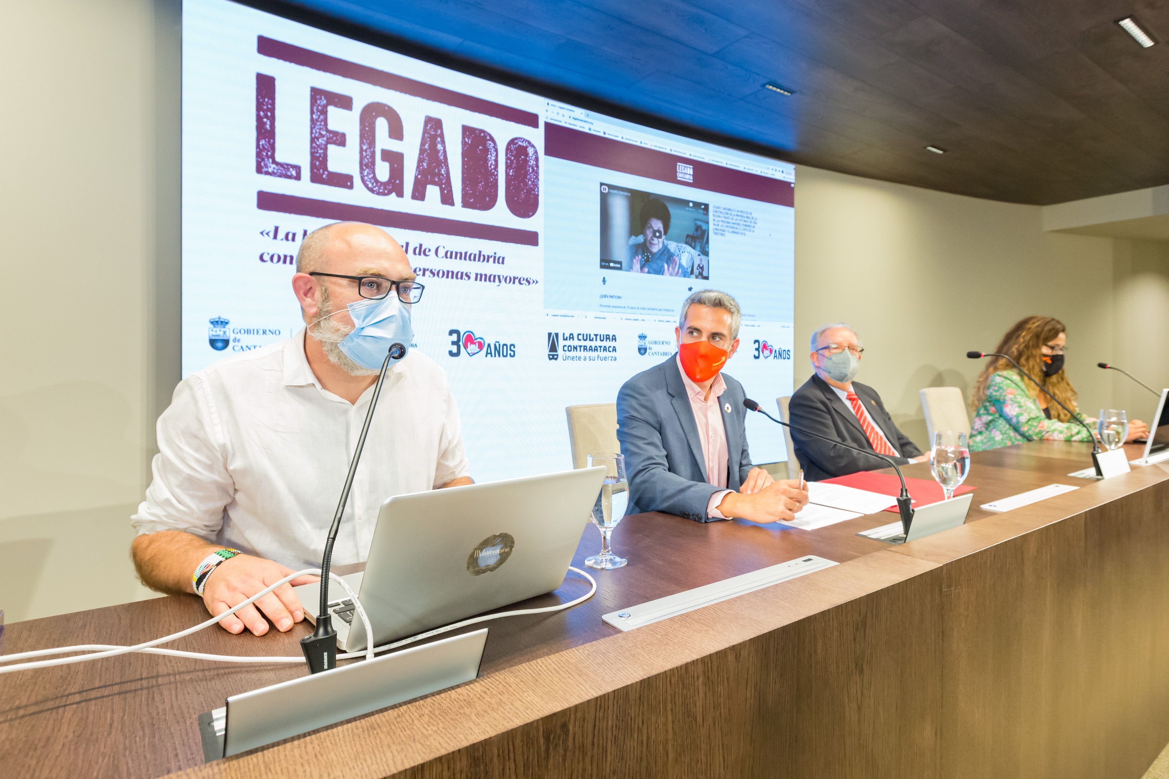 'Legado', el proyecto cántabro que quiere salvaguardar la memoria colectiva de los mayores
