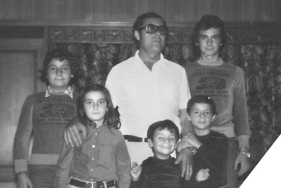 Paredes Paredes