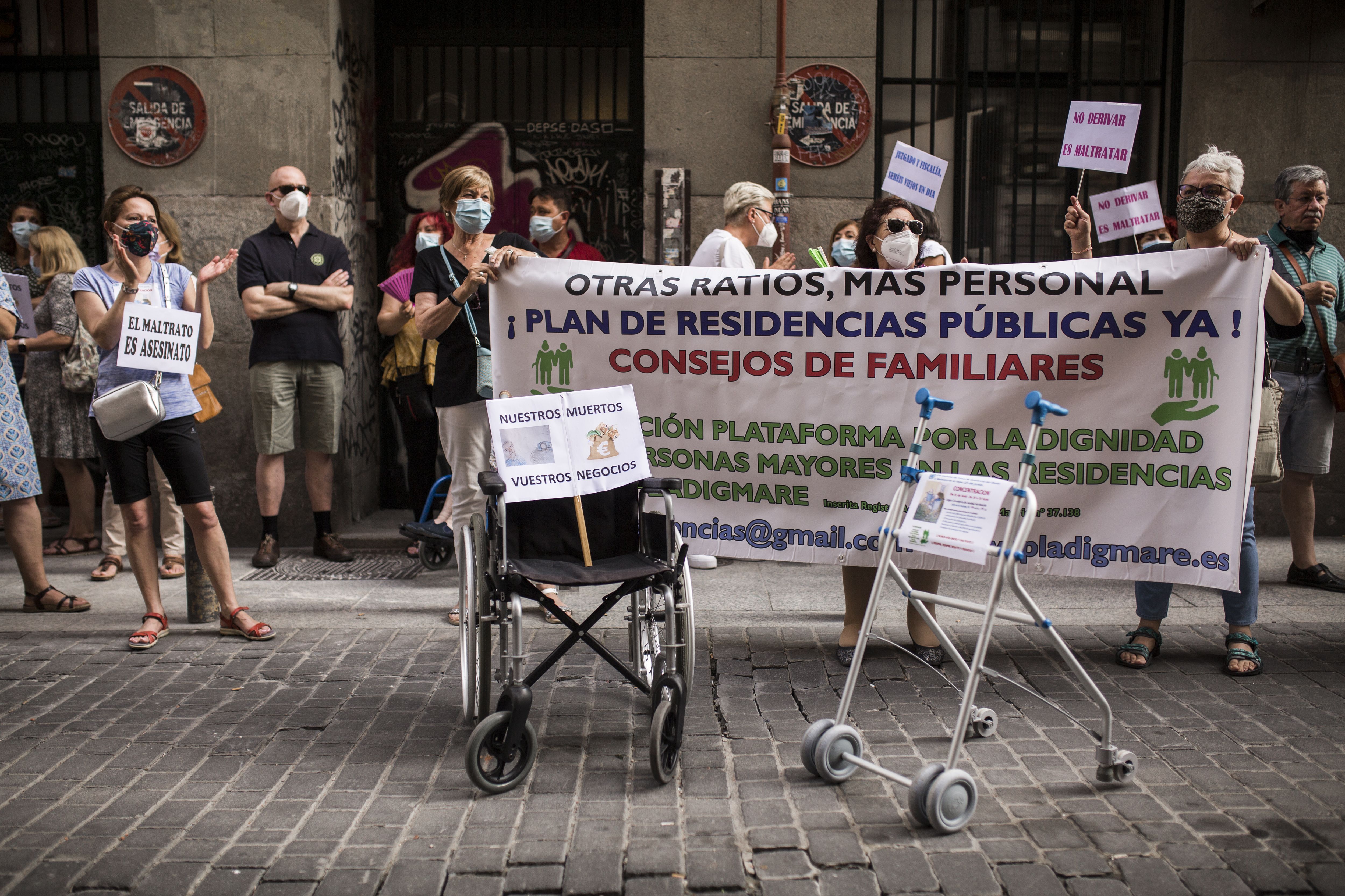 Familiares, sobre las restricciones en residencias: "A nivel emocional, ha sido un desastre"