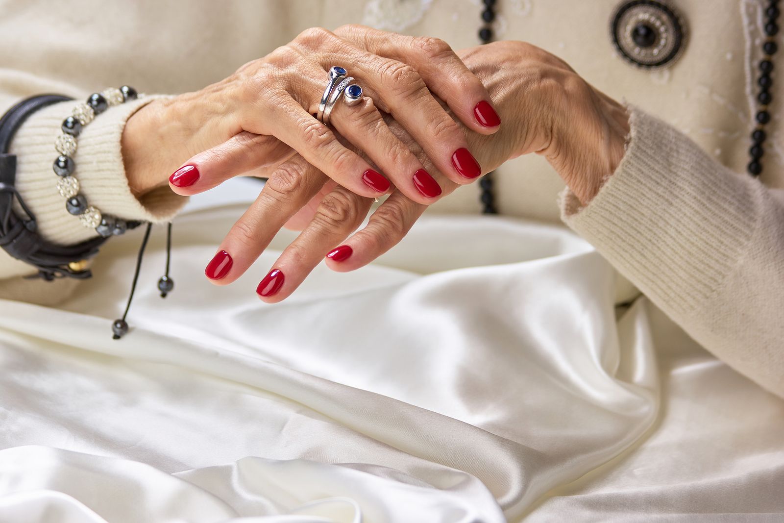 Cinco trucos para que la manicura dure más (Bigstock)