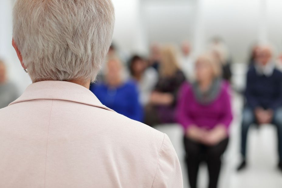 El tercer sector demanda “concejalías de ancianos” en el ámbito municipal en Cataluña (Foto Bigstock)