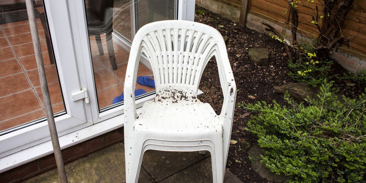 Como recuperar blanco de tus muebles jardín