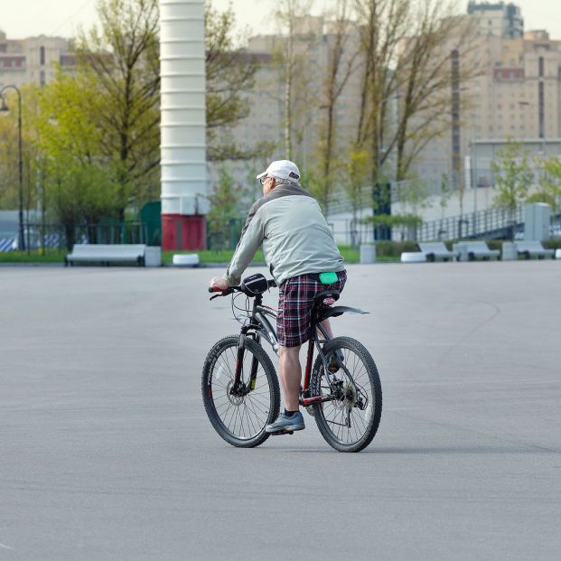 Ojo a los nuevos límites de velocidad para bicis  cambian según el tipo de calle por la que transites (Foto Bigstock) 2