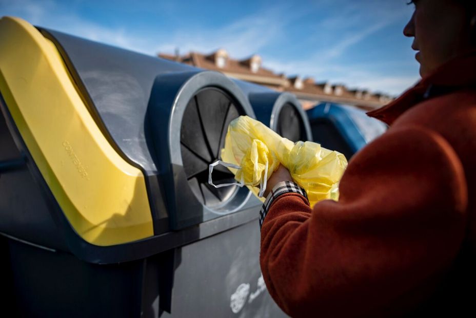 Los mayores de 55 años, los más comprometidos con el reciclaje