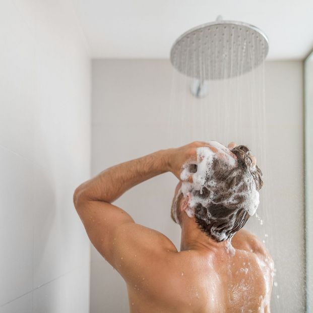 Cómo prevenir que duchas, bañeras de hidromasaje, fuentes y sistemas de riego propaguen la legionela (Foto Bigstock) 2 Cómo prevenir que duchas, bañeras de hidromasaje, fuentes y sistemas de riego propaguen la legionela (Foto Bigstock) 2