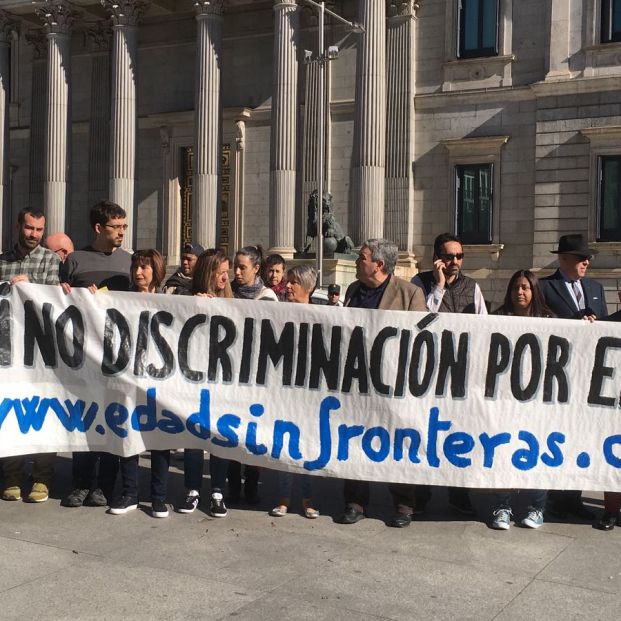 Manifestación de Edad sin Fronteras