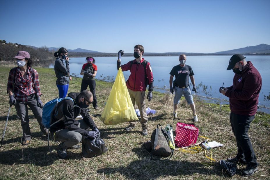 EuropaPress 3782389 cuatro toneladas basuraleza retiradas voluntarios proyecto libera 38 puntos