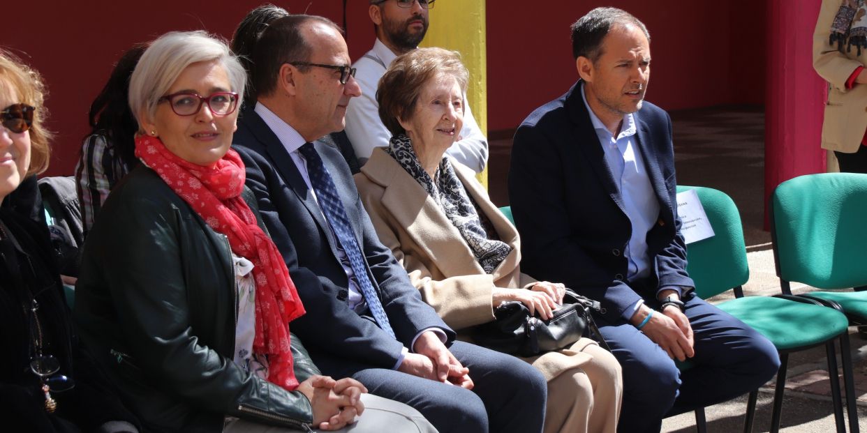 EuropaPress 2091236 Visita de Margarita Salas al CEIP que lleva su nombre 