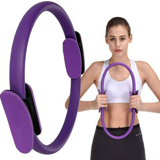 Agrégale potencia a tu rutina de ejercicios usando un aro de pilates Foto: Amazon