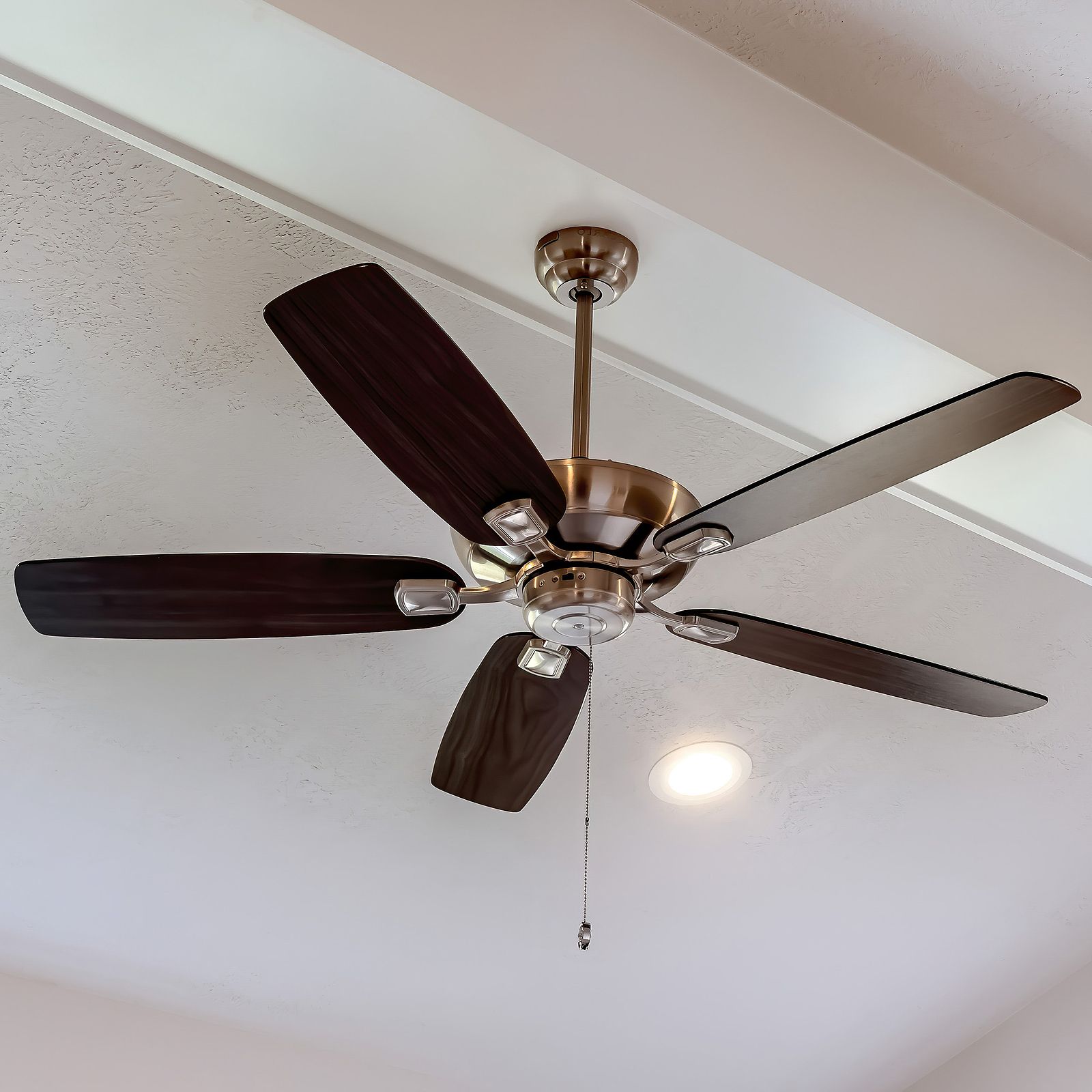 Correctamente Fuera de plazo Encarnar Instalar un ventilador de techo: Recomendaciones