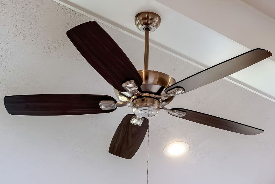 Si estás pensando en poner un ventilador de techo ten en cuenta estas recomendaciones
