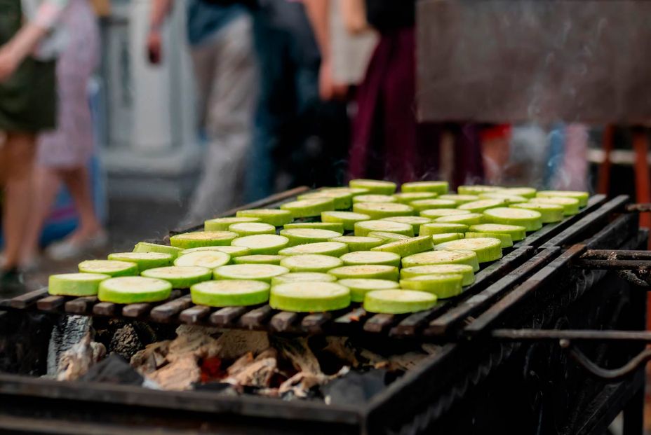 Las verduras sí son para el verano (y para la barbacoa)