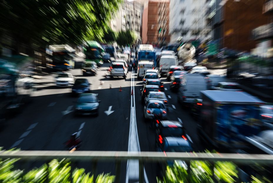 Automóvil, contaminación y política: vaya 'menage a trois'