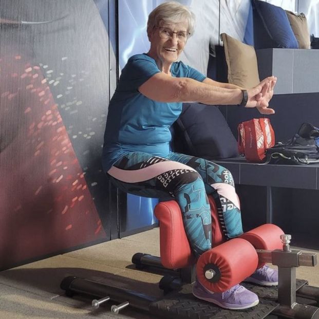 Erika Rishko tiene 81 años y es una estrella del deporte en redes sociales. (Foto: Instagram)