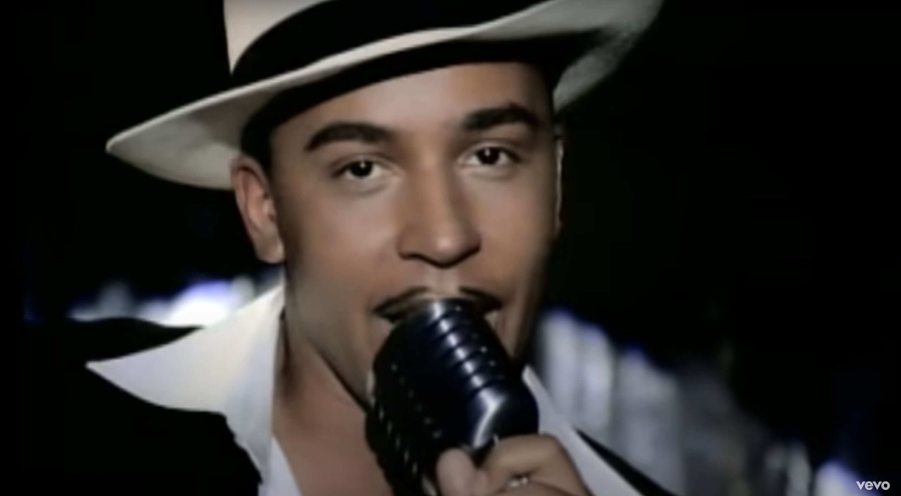 Artistas que arrasaron con una única canción... y nada más: Lou Bega