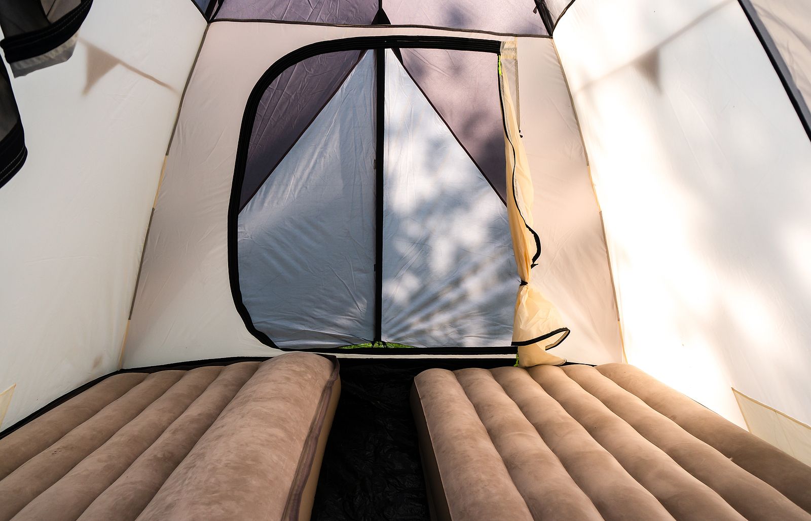 ¿Se te ha roto el colchón hinchable para el camping? Sigue estos pasos para repararlo Foto: bigstock 