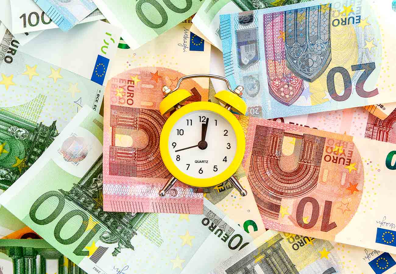 El ayuno intermitente llega a tus finanzas: esta es la técnica para ahorrar