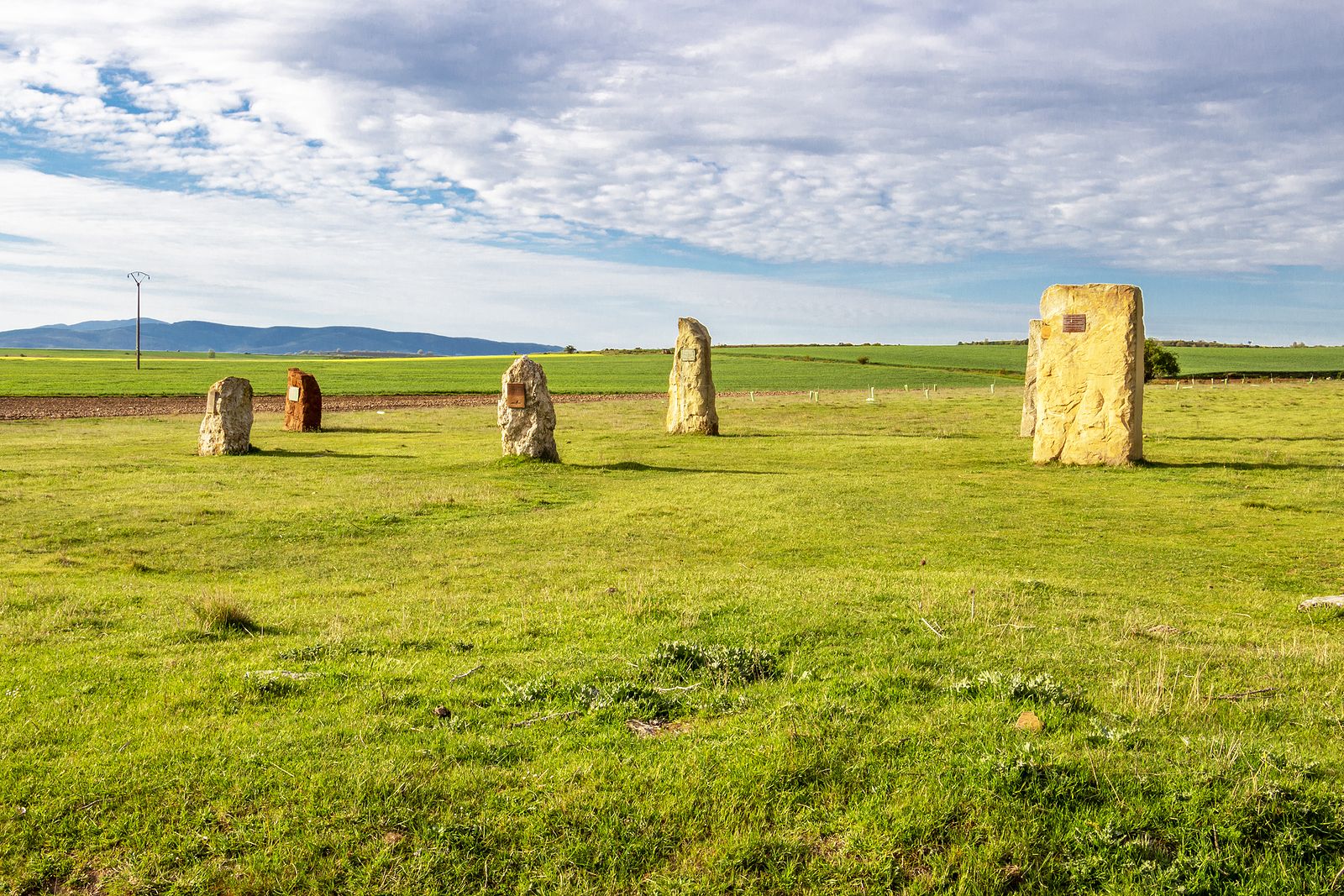 Descubre los enclaves turísticos de Castilla y León que más intensidad emocional generan en los viajeros (Foto Bigstock) 2