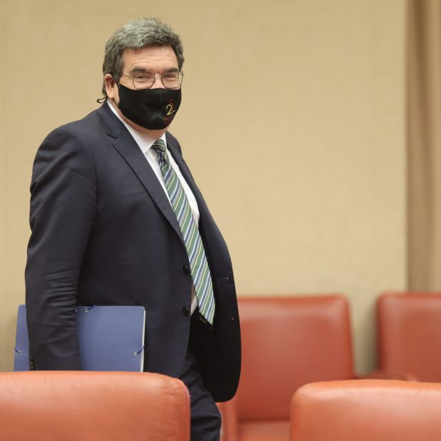 Escrivá no cumple: acaba julio y sigue sin presentar el estudio sobre largas carreras de cotización (Europa Press) Escrivá no cumple: acaba julio y sigue sin presentar el estudio sobre largas carreras de cotización (Europa Press)