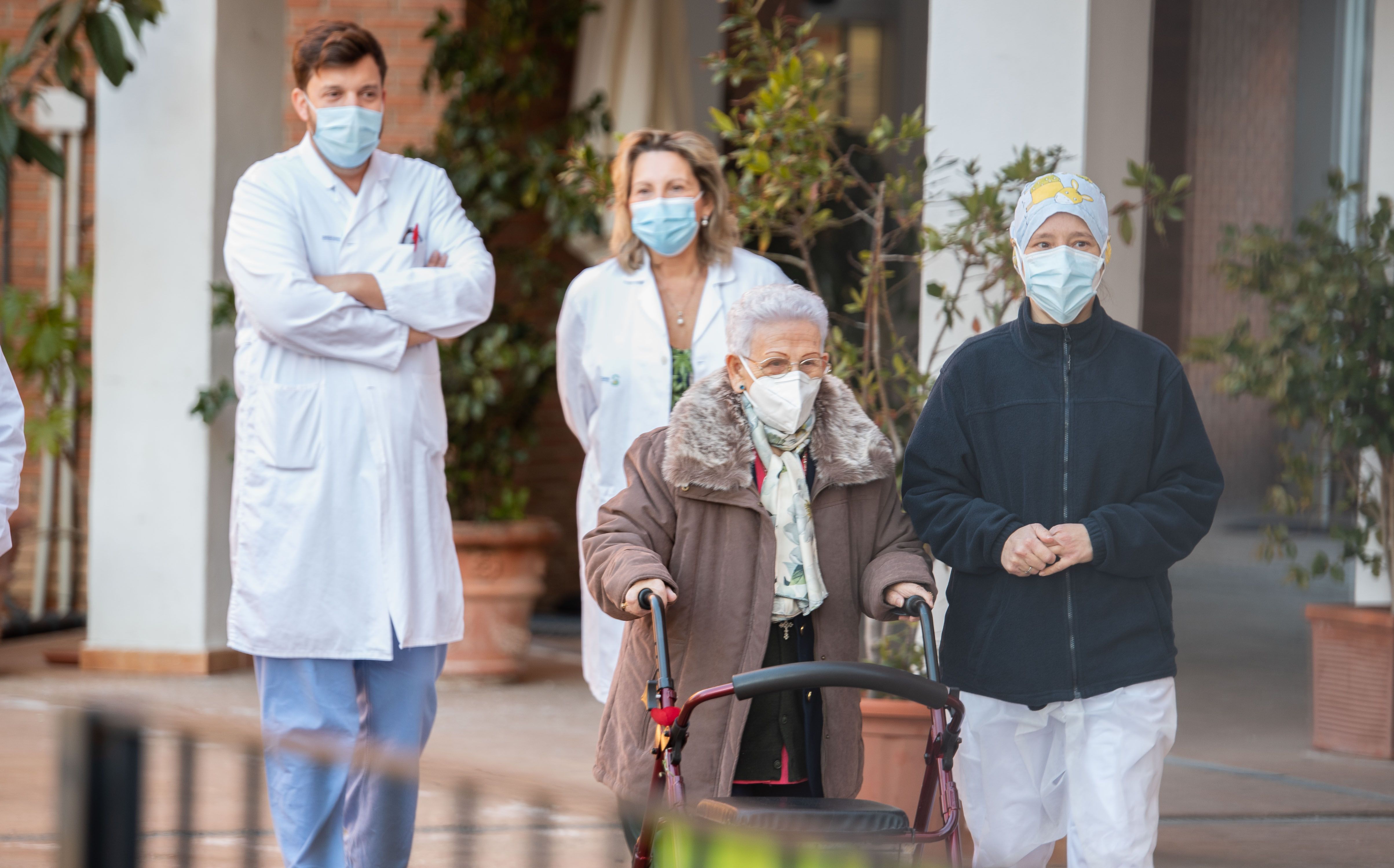 La patronal de las residencias pide la vacunación obligatoria para todo el personal de los centros