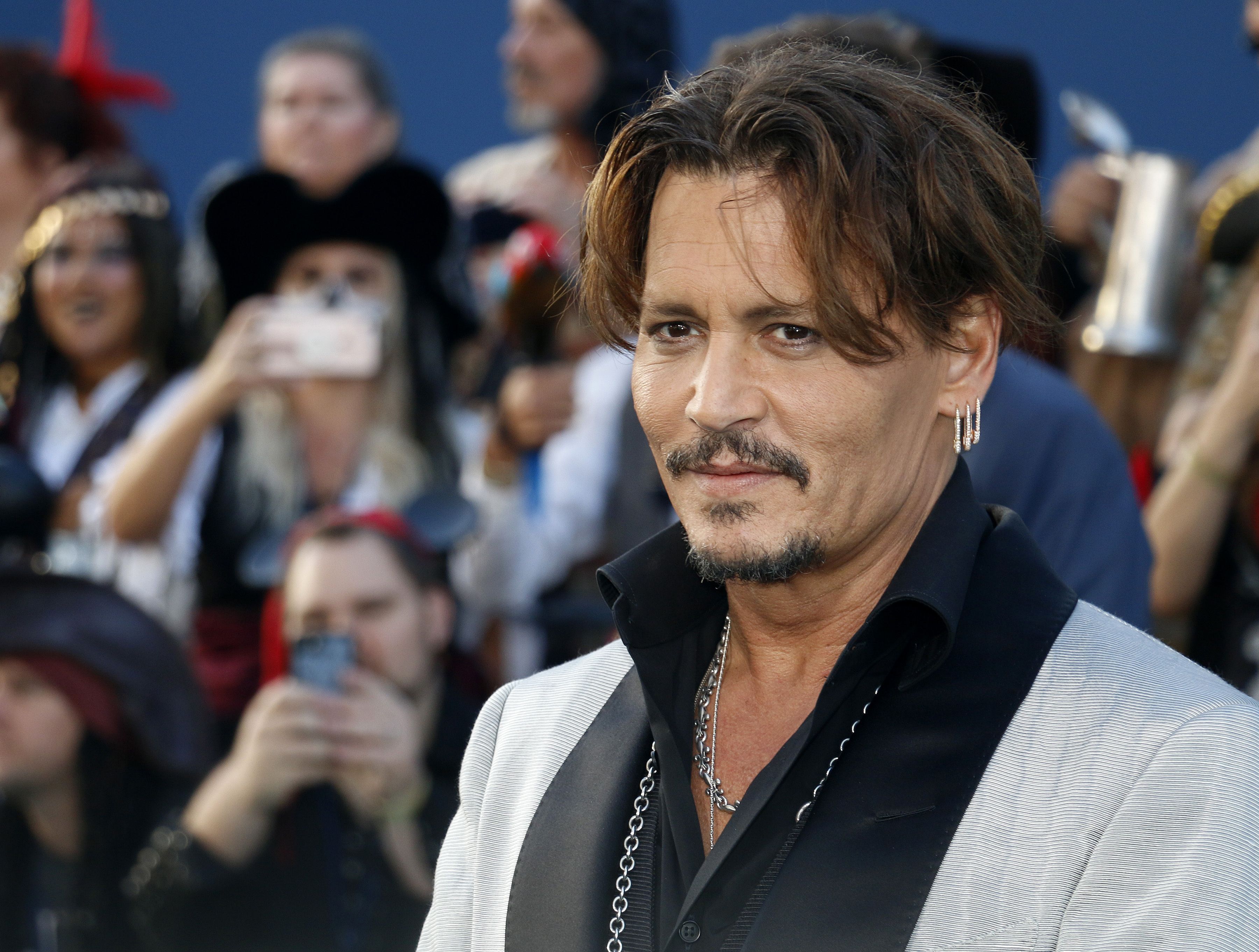 Ola de críticas al Festival de San Sebastián por el Premio Donostia a Johnny Depp