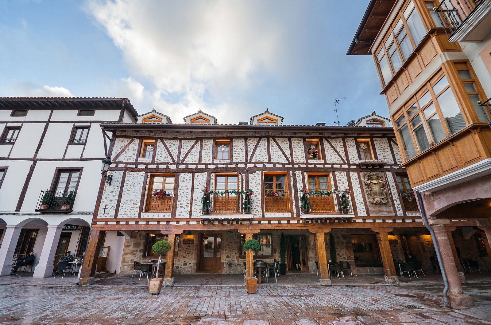 De Ezcaray a Haro: Recorrido por los pueblos más bonitos de La Rioja