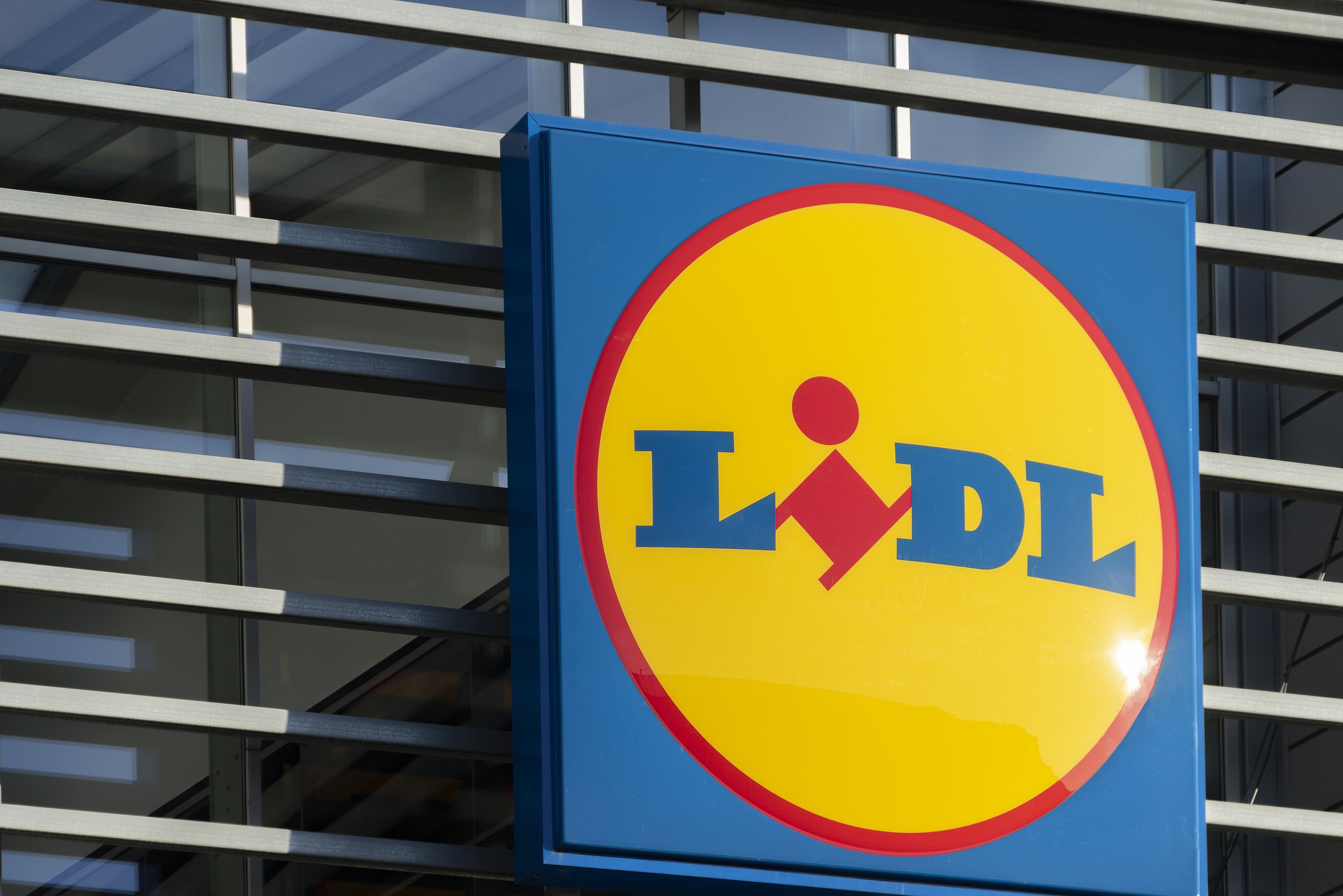 Adelántate al frío con estos productos estrella de Lidl que crean la ilusión de una chimenea real (Foto-Bigstock)