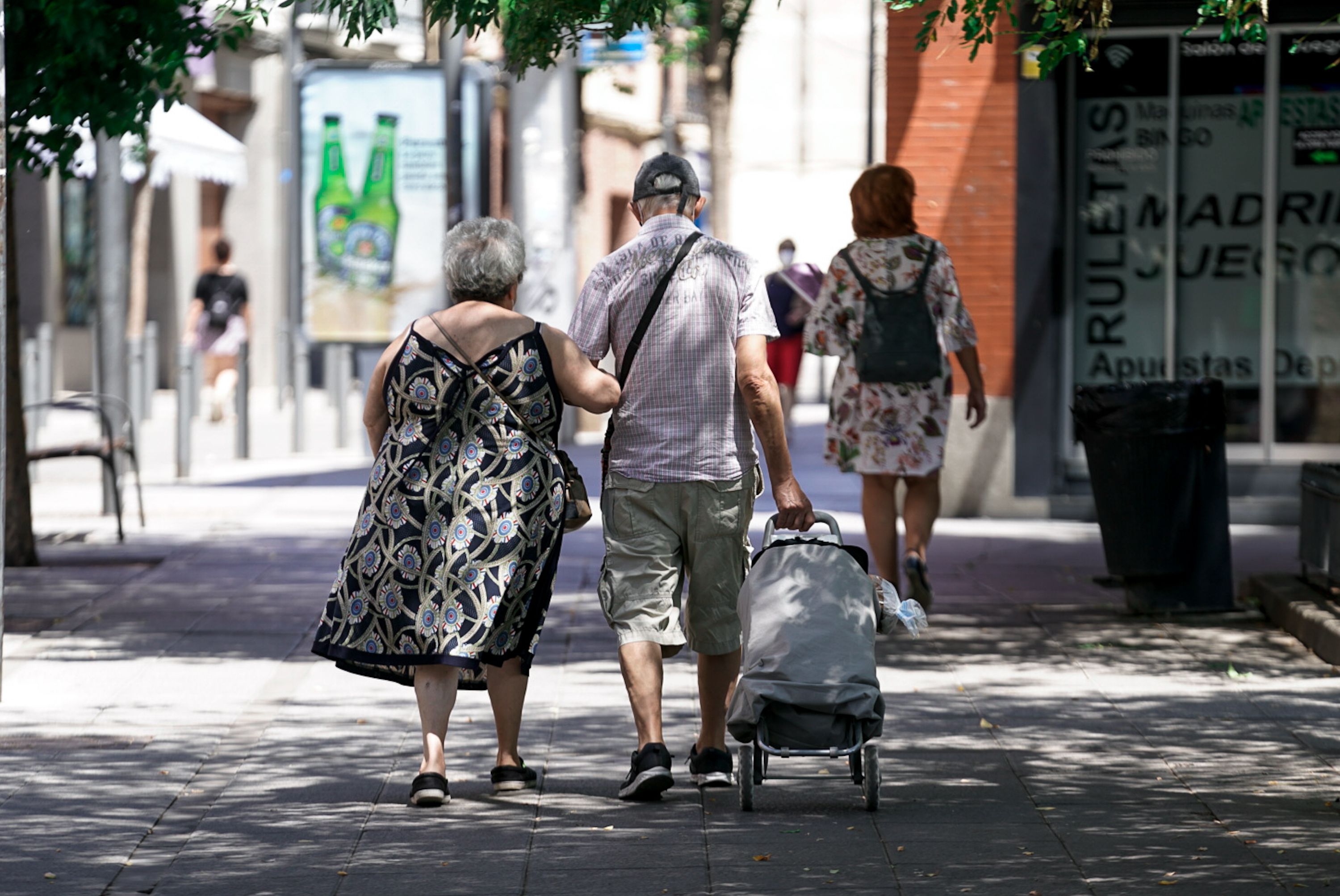 La pensión media de jubilación llega a los 1.377 euros en agosto