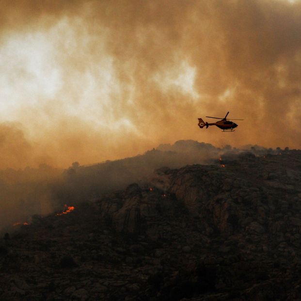 Abiertas diligencias en un juzgado de Ávila por el incendio de Navalacruz - Europa Press 