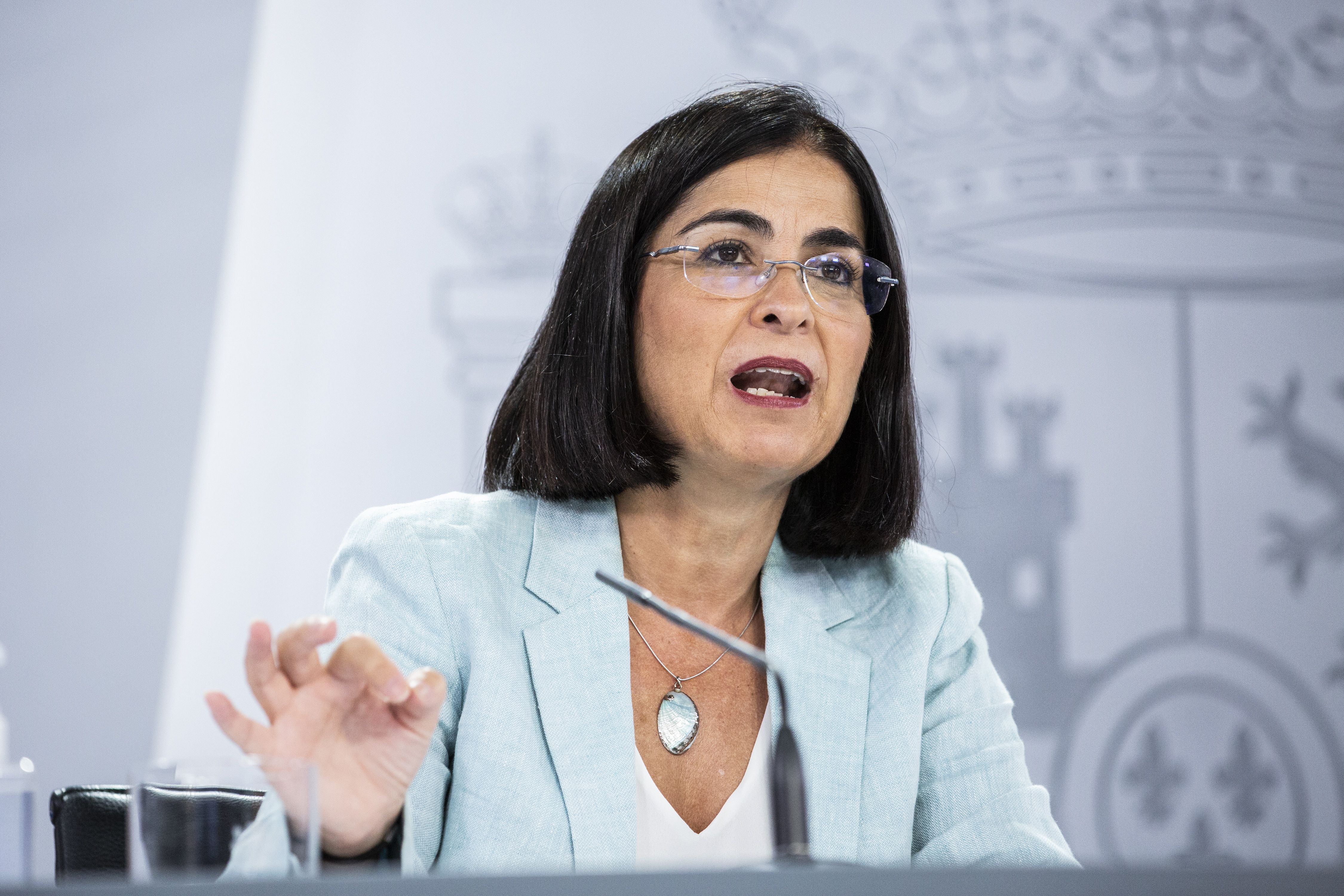 La ministra Darias asegura que España está preparada para recibir una tercera dosis