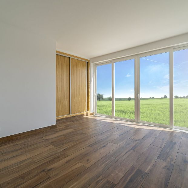 ¿Tienes suelo laminado? Así es como debes limpiarlo Foto: bigstock ¿Tienes suelo laminado? Así es como debes limpiarlo Foto: bigstock
