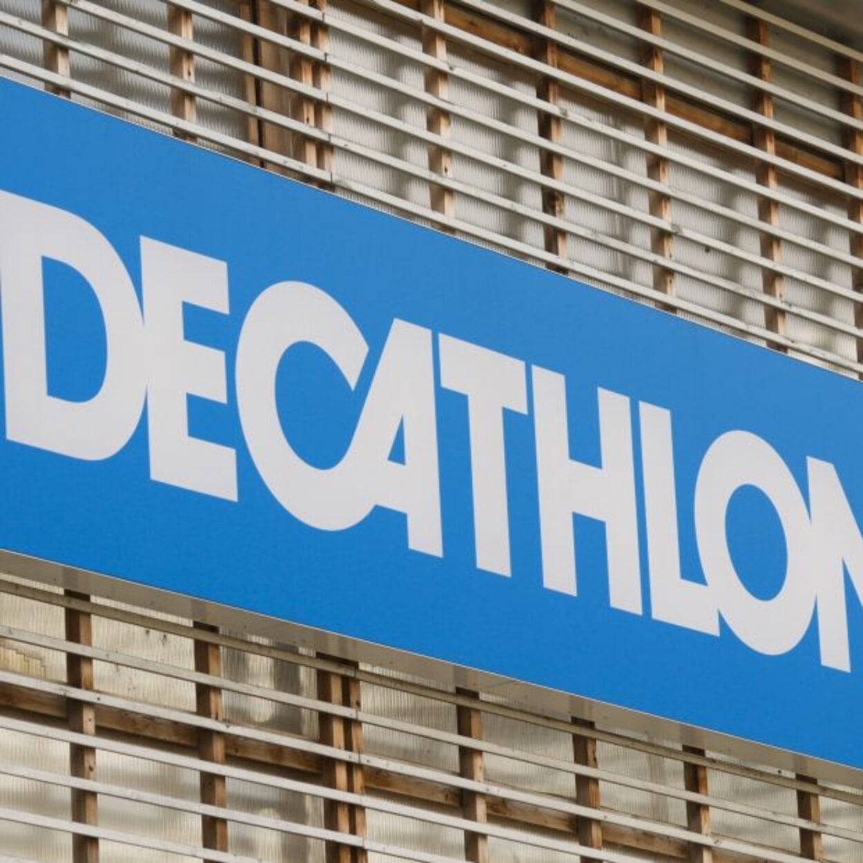 Decathlon anuncia la retirada de varios productos con óxido de etileno