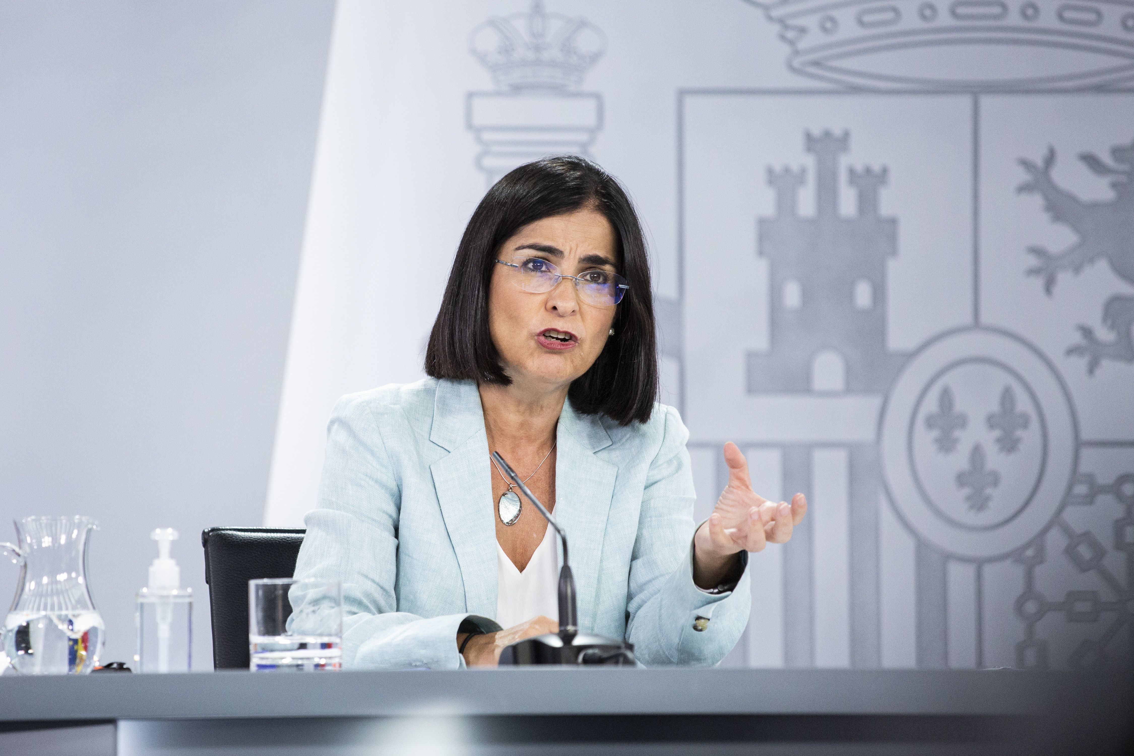 La ministra de Sanidad, Carolina Darias, desvela quién recibirá la tercera dosis de la vacuna