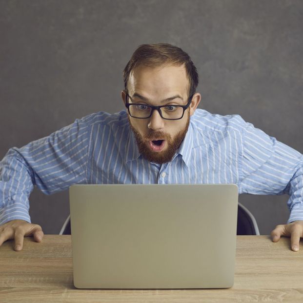 Perder el DNI es más peligroso de lo que crees esto es lo que deberías hacer (Foto-Bigstock) Perder el DNI es más peligroso de lo que crees esto es lo que deberías hacer (Foto-Bigstock)